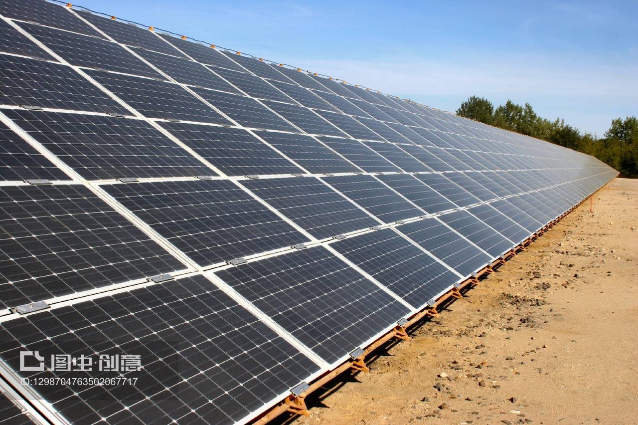 太陽能發電廠區 驅動清潔能源時代的核心業務